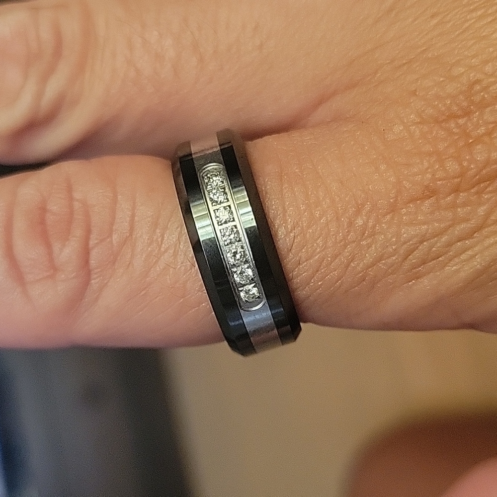 Black and Silver Men's Ring with real diamonds